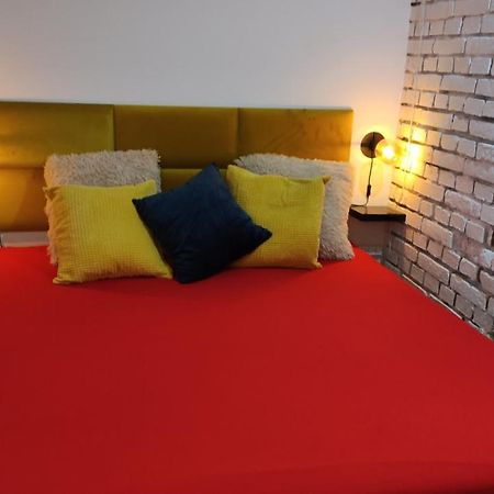 Cosy Dungeon Double Room With Ac Cracovia Exterior foto