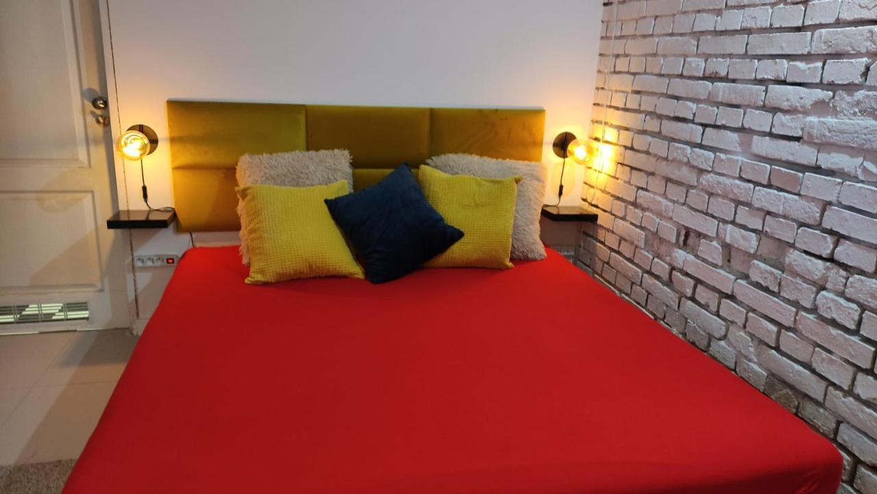 Cosy Dungeon Double Room With Ac Cracovia Exterior foto